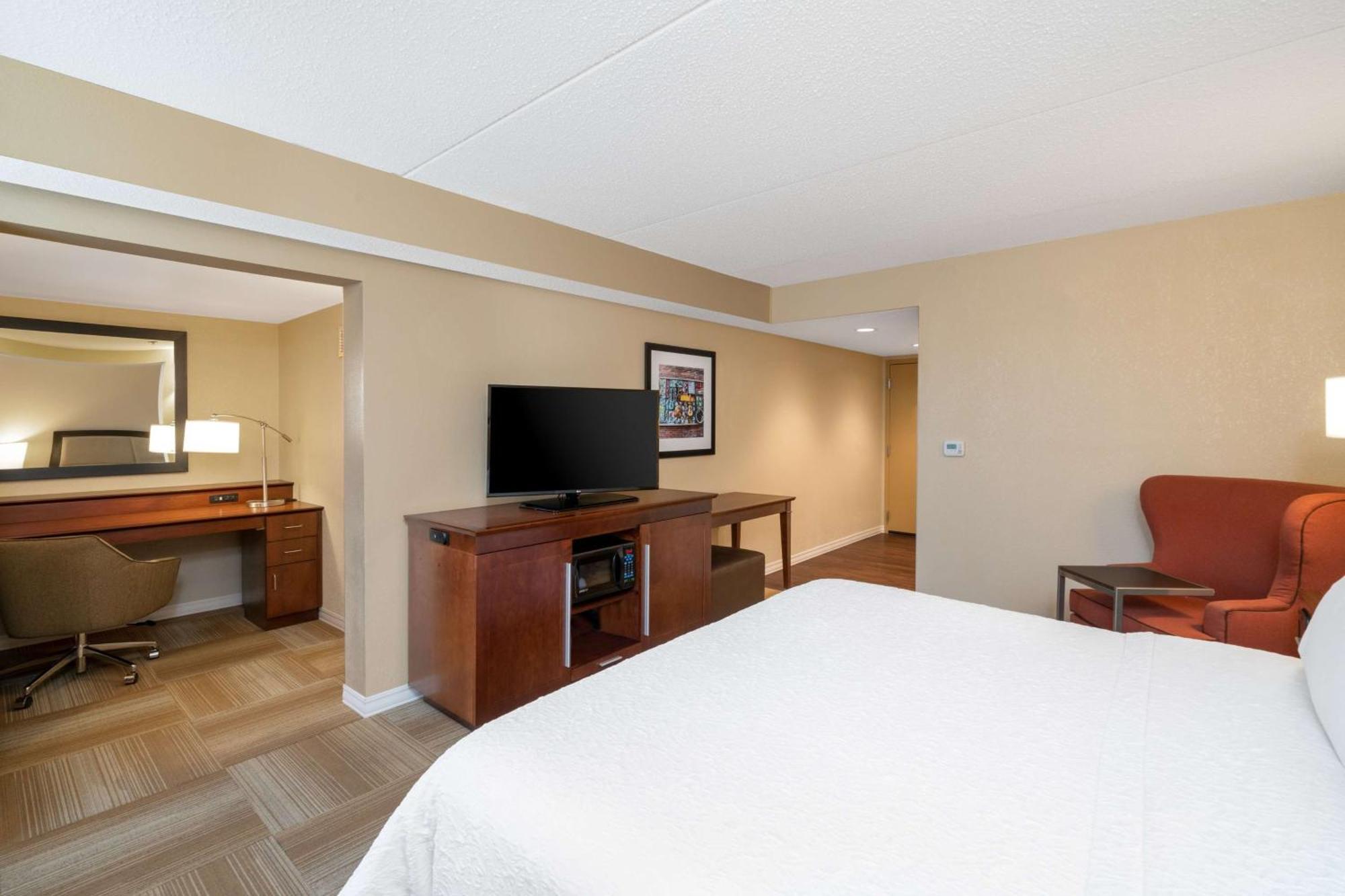 Hampton Inn Lafayette Exterior photo